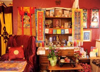 बौद्ध धर्म हा पहिला टप्पा आहे.  टॅग संग्रहण: बौद्ध धर्म.  भ्रमातून मुक्त होणे बाण खाली बाण वर