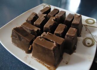 Evde lezzetli çikolata nasıl yapılır?
